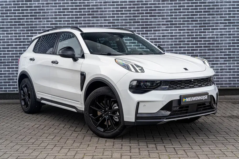 Lynk & Co 01 1.5 Plug-in Hybrid Core uit 2025, foto 7