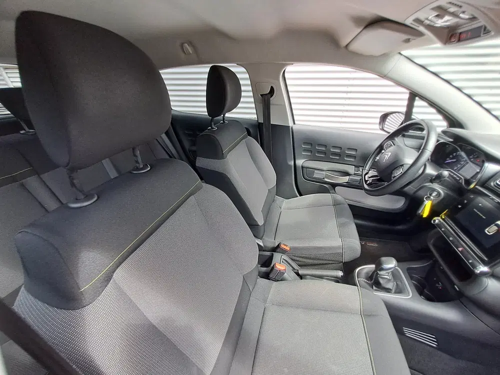 Citroën C3 1.2 PureTech S&S Shine uit 2019, foto 12