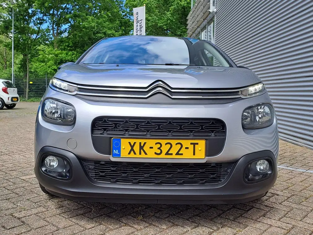 Citroën C3 1.2 PureTech S&S Shine uit 2019, foto 3