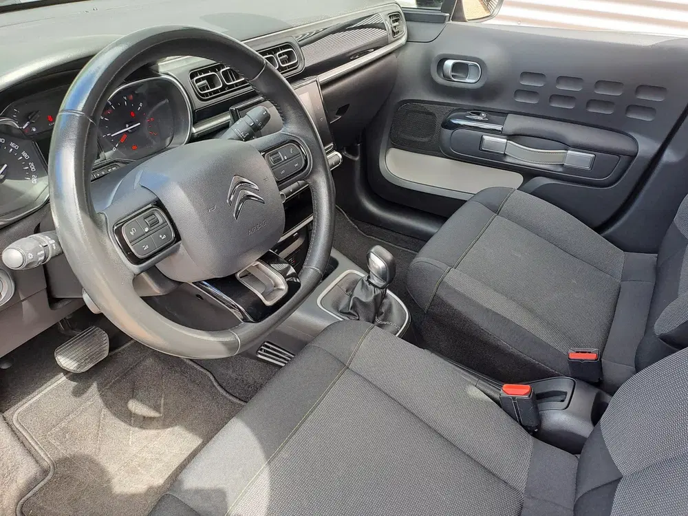 Citroën C3 1.2 PureTech S&S Shine uit 2019, foto 9