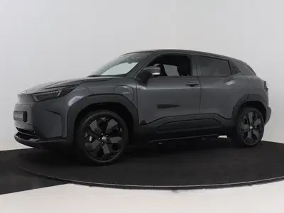Toyota Urban Cruiser Executive 61 kWh IVN 0001562803 uit 2026