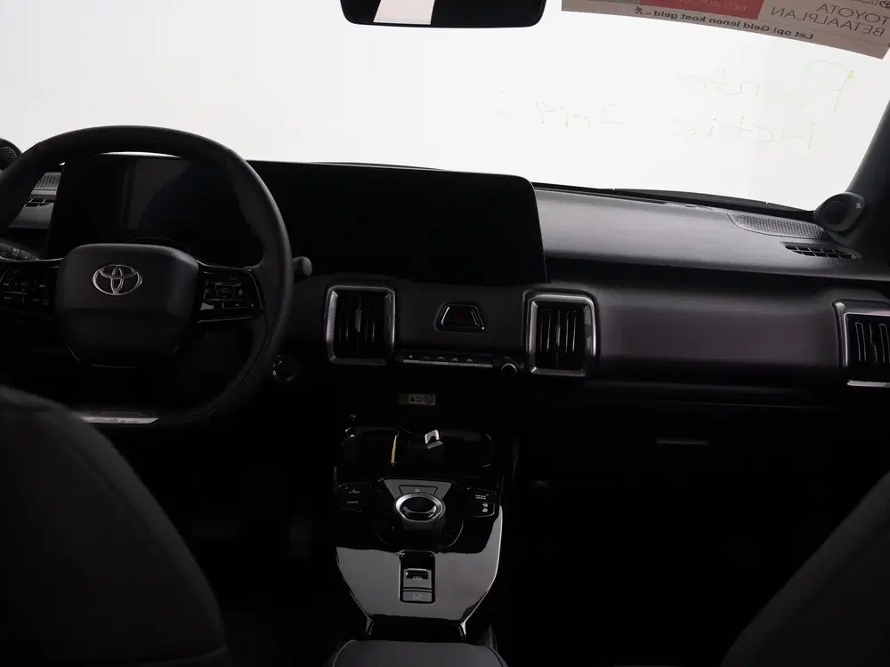 Toyota Urban Cruiser Executive 61 kWh IVN 0001562803 uit 2026, foto 4