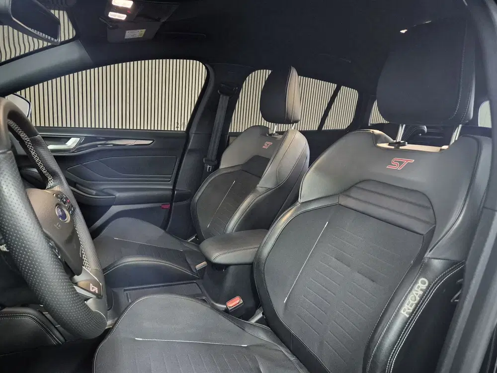 Ford Focus 2.3 EcoBoost ST-3 Performance uit 2020, foto 15