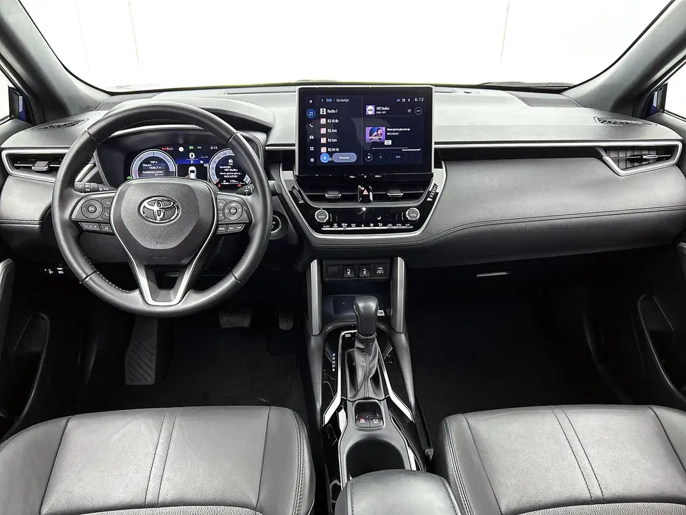 Toyota Corolla Cross 2.0 Hybrid First Edition uit 2022, foto 5