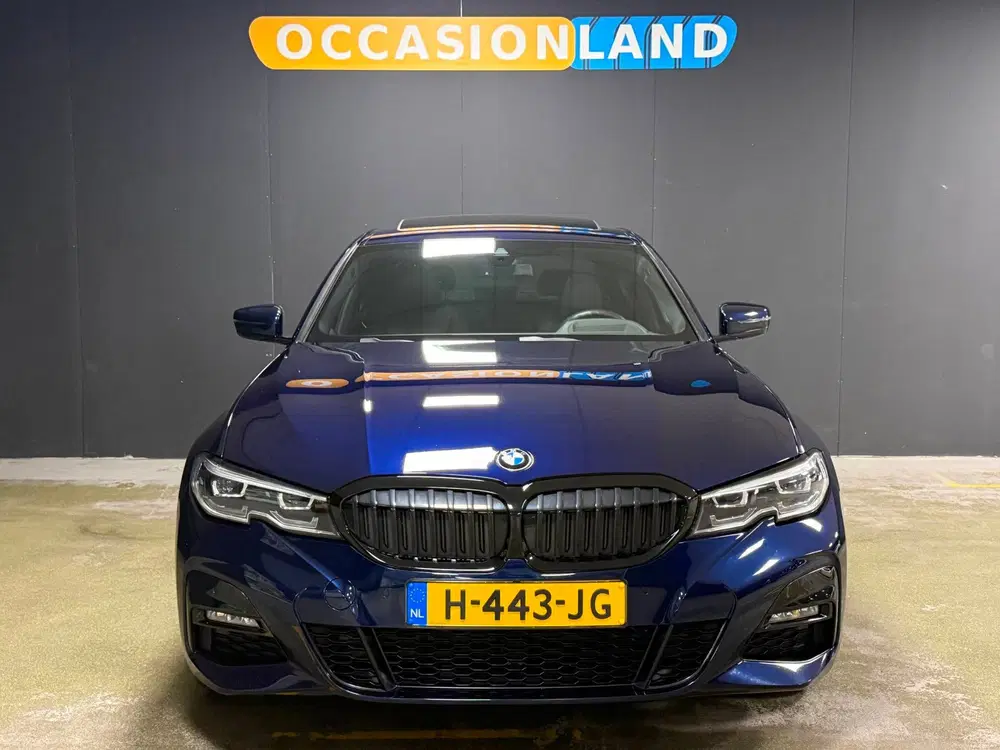 BMW 3-serie 330e eDrive Edition M-Sport uit 2020, foto 5