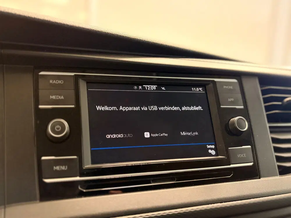 Volkswagen Transporter 26 L1H1 2.0TDi uit 2021, foto 10