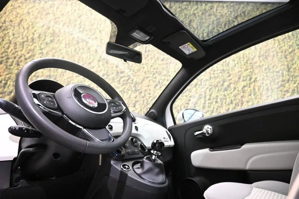 Fiat 500 1.0 Hybrid Dolcevita uit 2022, foto 12