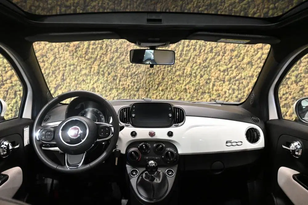 Fiat 500 1.0 Hybrid Dolcevita uit 2022, foto 13