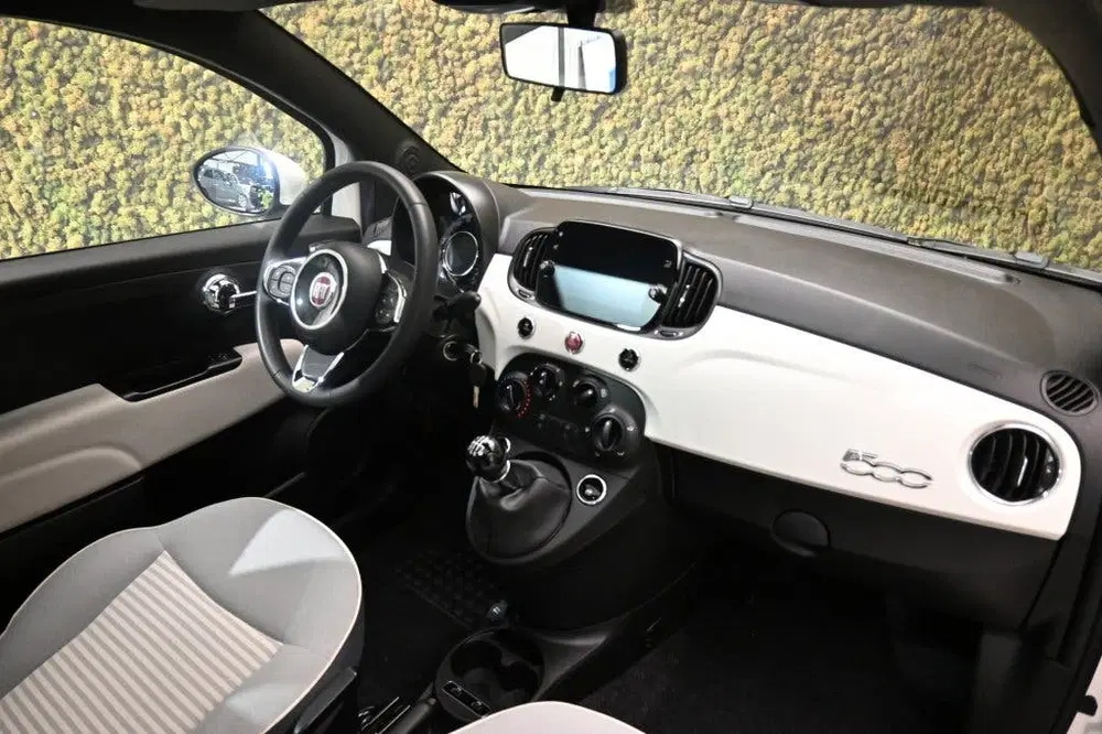 Fiat 500 1.0 Hybrid Dolcevita uit 2022, foto 14