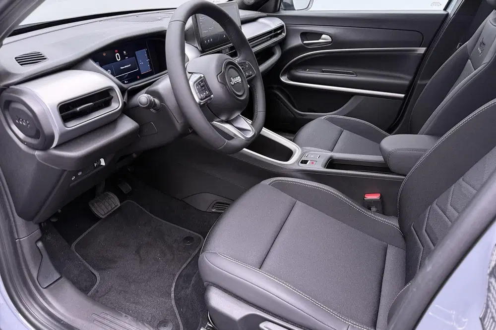Jeep Avenger 1.2 e-Hybrid Summit uit 2026, foto 6