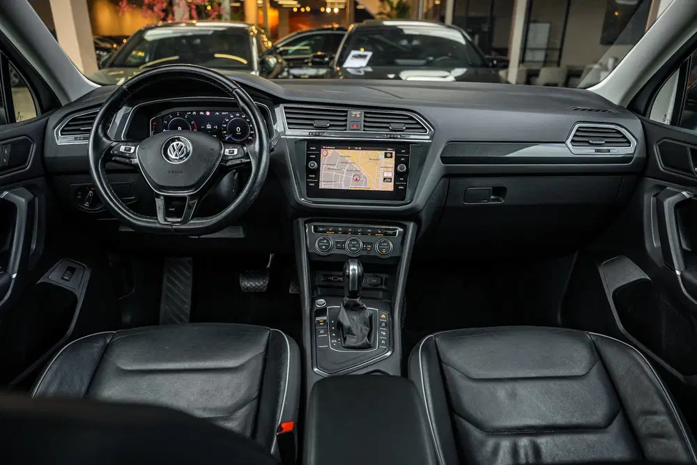 Volkswagen Tiguan Allspace 1.5 TSI Highline Business R uit 2020, foto 13