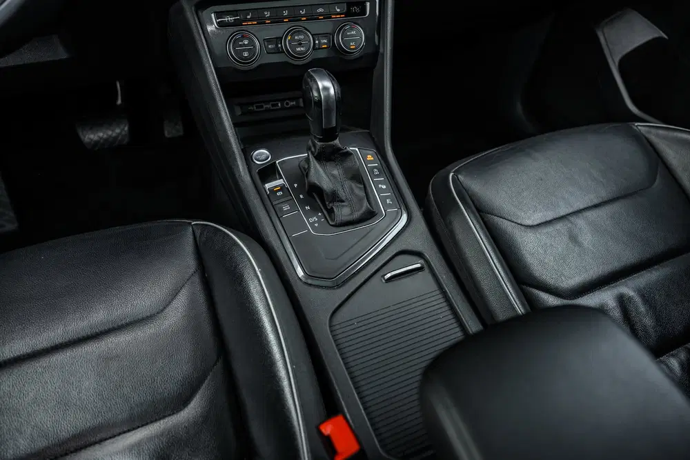 Volkswagen Tiguan Allspace 1.5 TSI Highline Business R uit 2020, foto 14