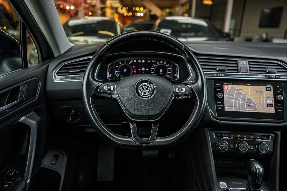 Volkswagen Tiguan Allspace 1.5 TSI Highline Business R uit 2020, foto 15