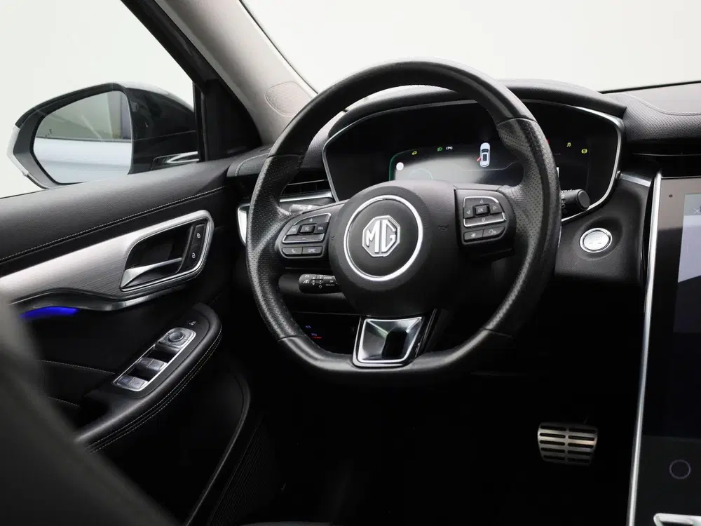 MG Marvel R Luxury 70 kWh uit 2022, foto 9