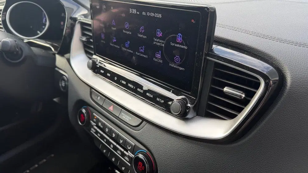 Kia Ceed 1.6 GDI PHEV DynamicLine Fabrieks-garan uit 2022, foto 11