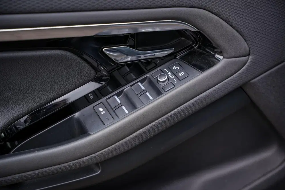 Land Rover Range Rover Evoque P300e R Dynamic Panodak Memory uit 2021, foto 14
