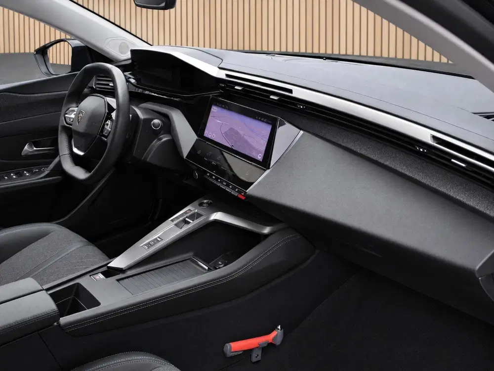 Peugeot 408 1.2T Allure Pack 130 EAT8 Automaat uit 2023, foto 15