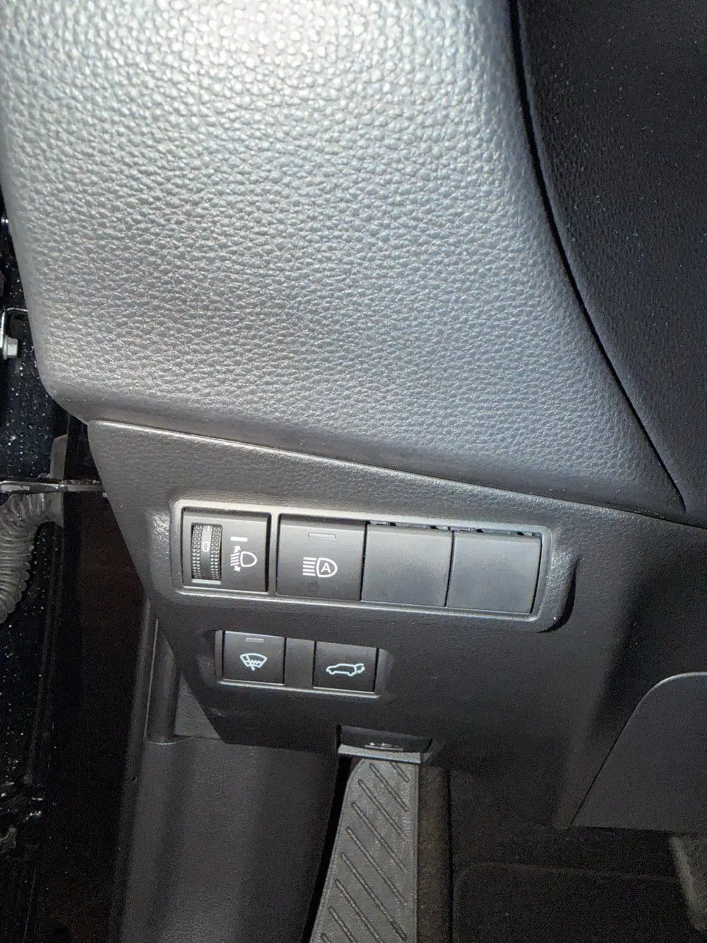 Toyota Corolla Cross Hybrid 200 Dynamic Carplay Camera BTW uit 2024, foto 14