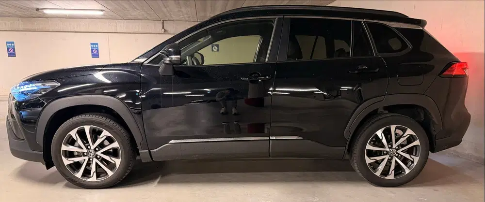Toyota Corolla Cross Hybrid 200 Dynamic Carplay Camera BTW uit 2024, foto 4