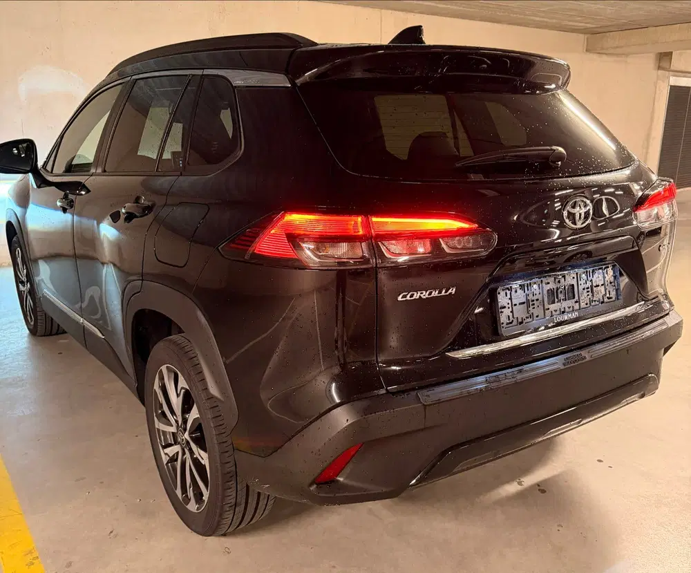 Toyota Corolla Cross Hybrid 200 Dynamic Carplay Camera BTW uit 2024, foto 6