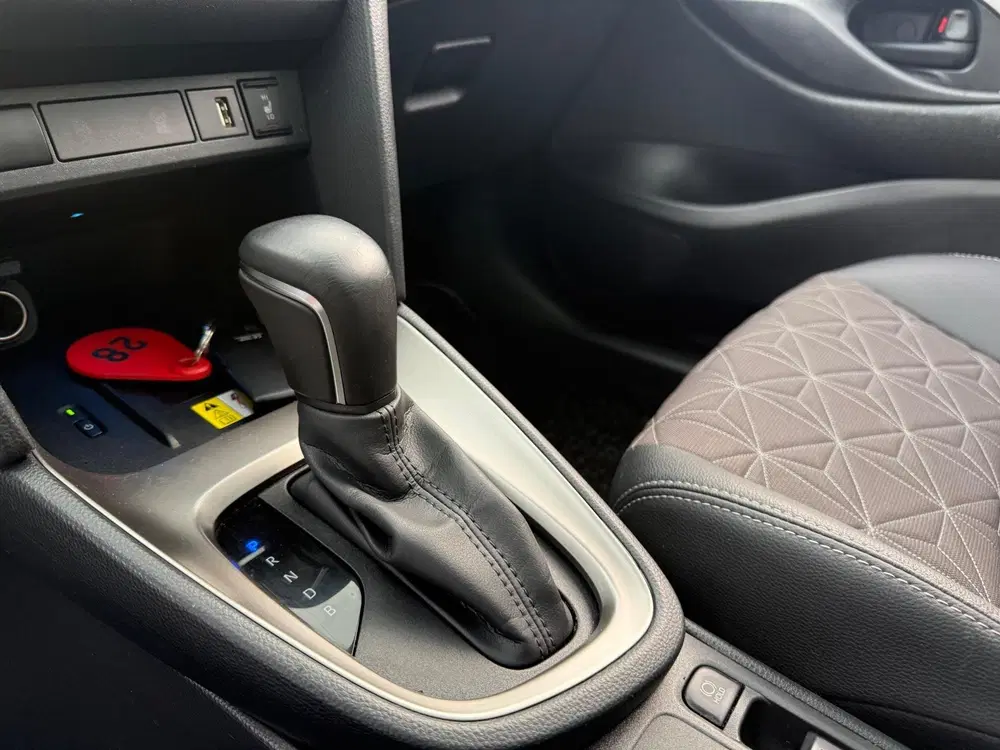 Toyota Yaris Cross 1.5 Hybrid Dynamic uit 2023, foto 15