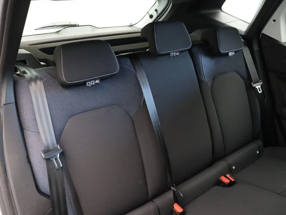 Dacia Duster mild hybrid 140pk expression uit 2026, foto 9