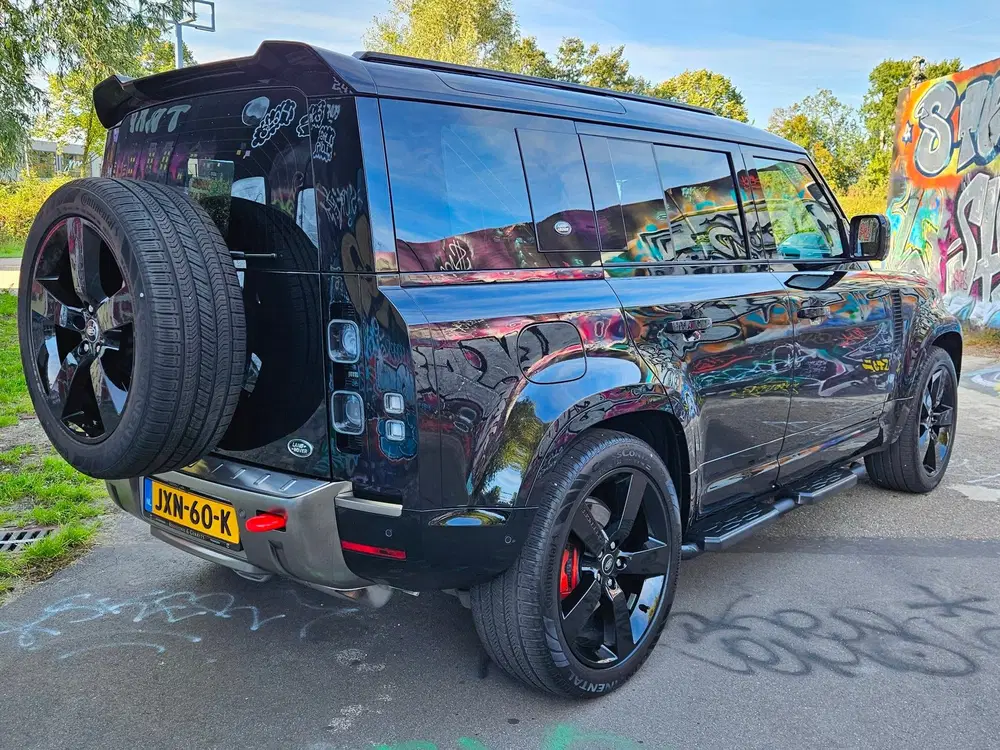 Land Rover Defender 3.0 P400 X uit 2022, foto 3