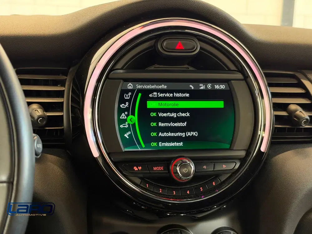 Mini Cabrio 1.5 Cooper 136 pk Aut. uit 2019, foto 14