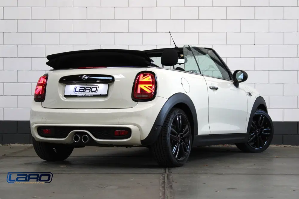 Mini Cabrio 1.5 Cooper 136 pk Aut. uit 2019, foto 2