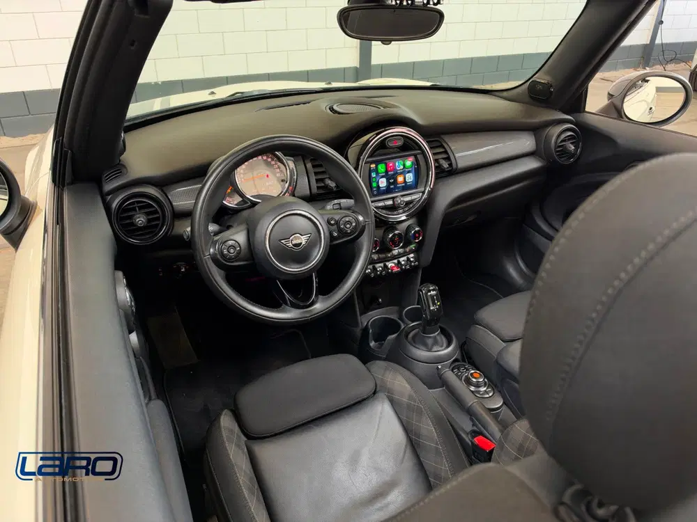Mini Cabrio 1.5 Cooper 136 pk Aut. uit 2019, foto 3