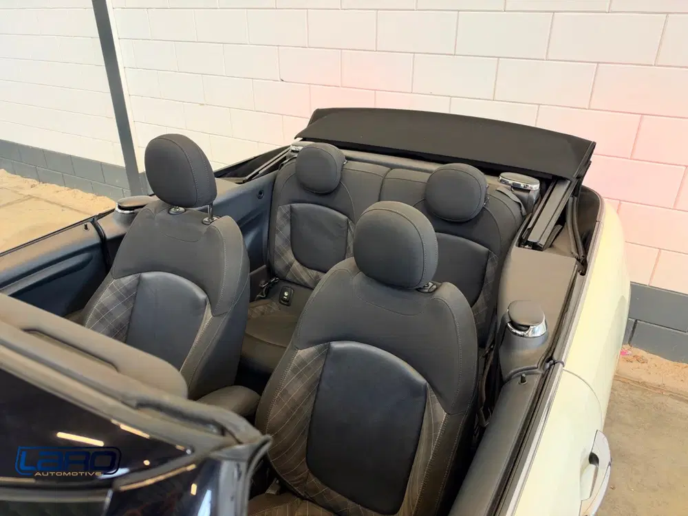 Mini Cabrio 1.5 Cooper 136 pk Aut. uit 2019, foto 4