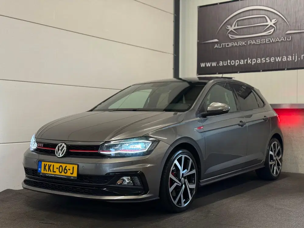Volkswagen Polo 2.0 TSI GTI Pano uit 2019
