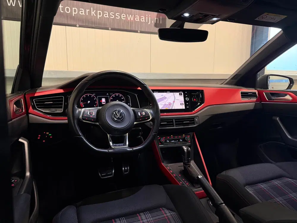 Volkswagen Polo 2.0 TSI GTI Pano uit 2019, foto 11