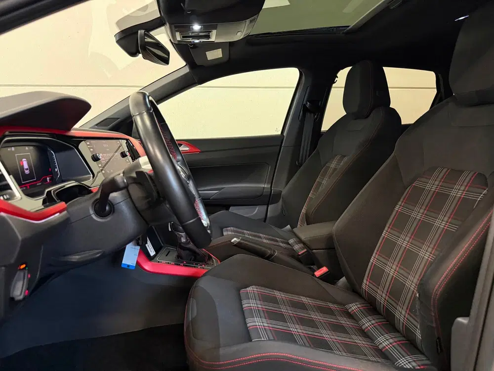 Volkswagen Polo 2.0 TSI GTI Pano uit 2019, foto 12