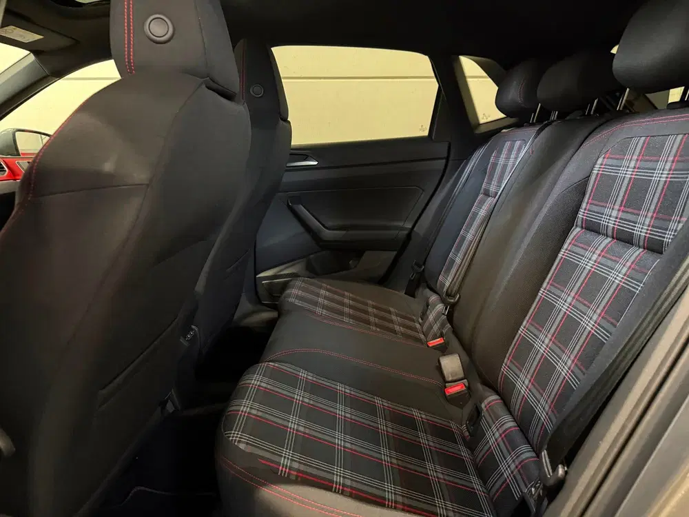 Volkswagen Polo 2.0 TSI GTI Pano uit 2019, foto 13