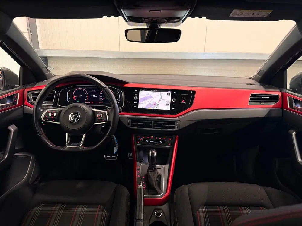 Volkswagen Polo 2.0 TSI GTI Pano uit 2019, foto 14