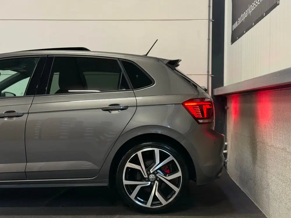 Volkswagen Polo 2.0 TSI GTI Pano uit 2019, foto 5