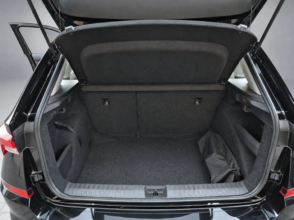 Skoda Kamiq 1.0 TSI Ambition uit 2024, foto 9