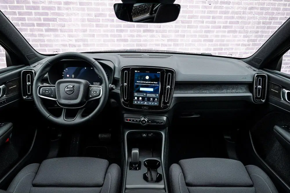Volvo EX40 Single Motor Extended Range 82 kWh Plus Bl uit 2026, foto 6