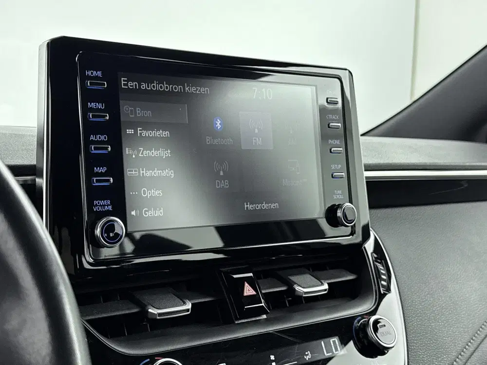 Toyota Corolla 1.8 Hybrid Business uit 2021, foto 12