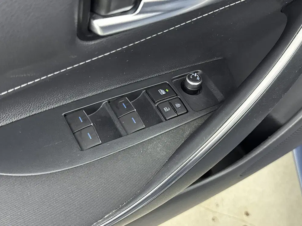 Toyota Corolla 1.8 Hybrid Business uit 2021, foto 13