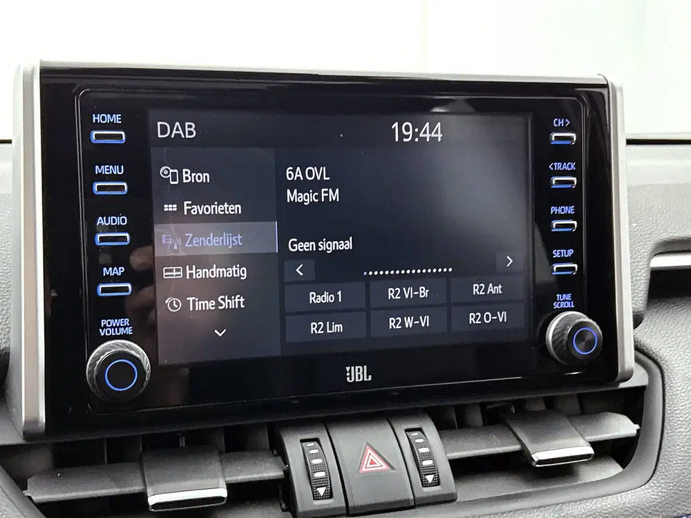 Toyota RAV 4 2.5 Hybrid Bi-Tone Innovation Pack uit 2019, foto 11