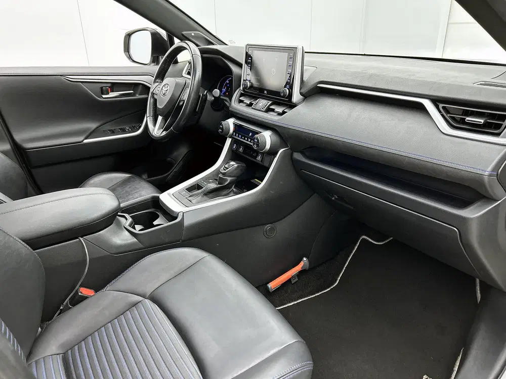 Toyota RAV 4 2.5 Hybrid Bi-Tone Innovation Pack uit 2019, foto 6