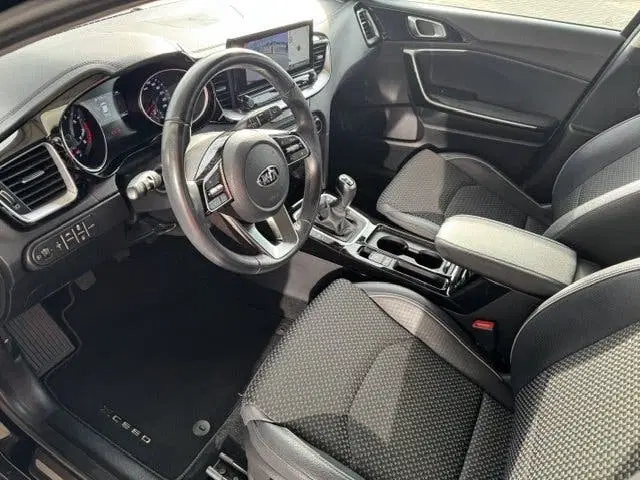 Kia XCeed 1.0 T-GDi DYNAMICLINE + AC uit 2021, foto 6