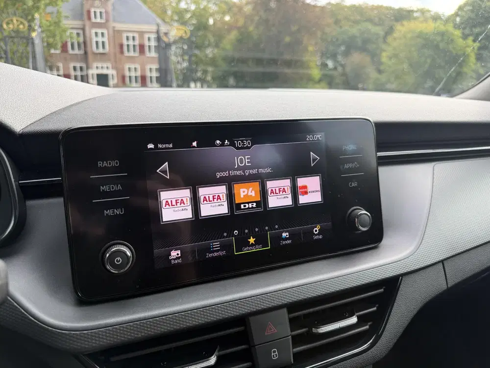 Skoda Kamiq 1.5 TSI ACT Sport Business uit 2023, foto 15