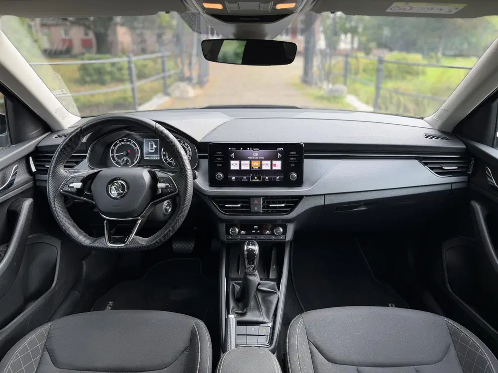 Skoda Kamiq 1.5 TSI ACT Sport Business uit 2023, foto 5