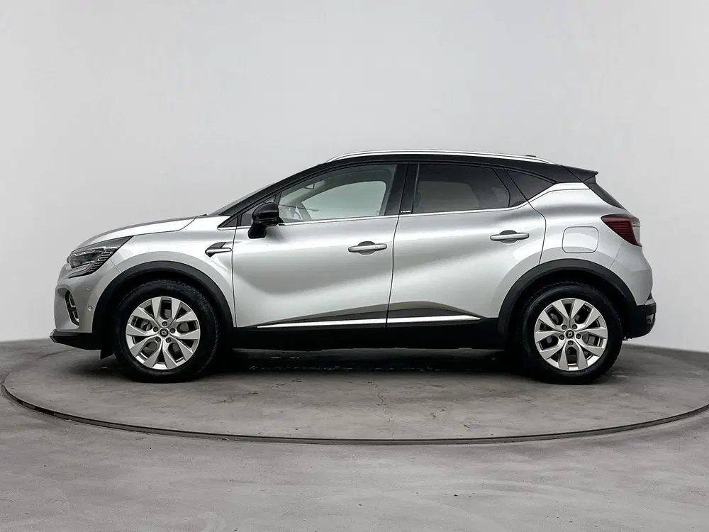 Renault Captur 1.6 E-Tech Plug-in Hybrid 160Pk Intens uit 2021, foto 2