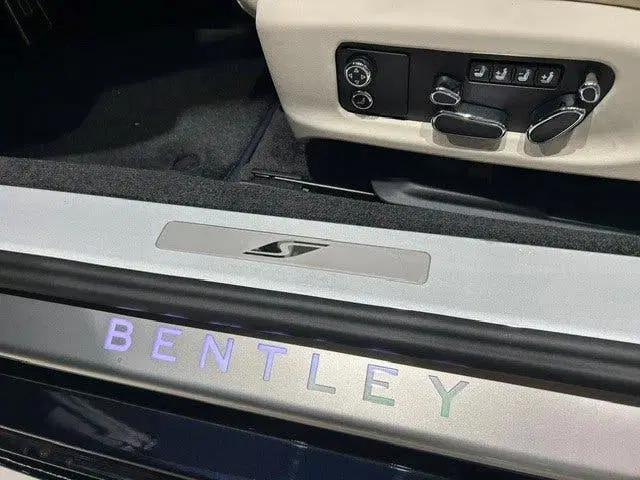 Bentley Continental Gt New 4.0 V8 Hybrid S uit 2026, foto 12