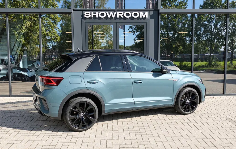 Volkswagen T-Roc 1.5 TSI R-Line PANO IQ.LIGHT ACC VOL uit 2022, foto 13