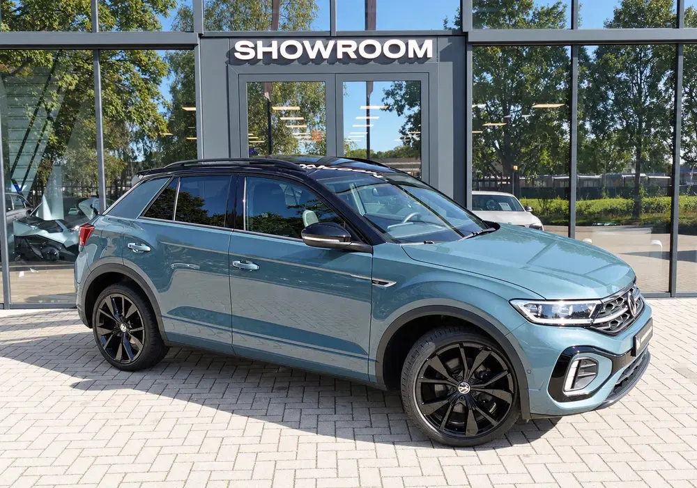 Volkswagen T-Roc 1.5 TSI R-Line PANO IQ.LIGHT ACC VOL uit 2022, foto 3